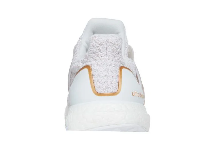Кроссовки Adidas Wmns UltraBoost 4.0 DNA Wide 'White Copper Metallic'