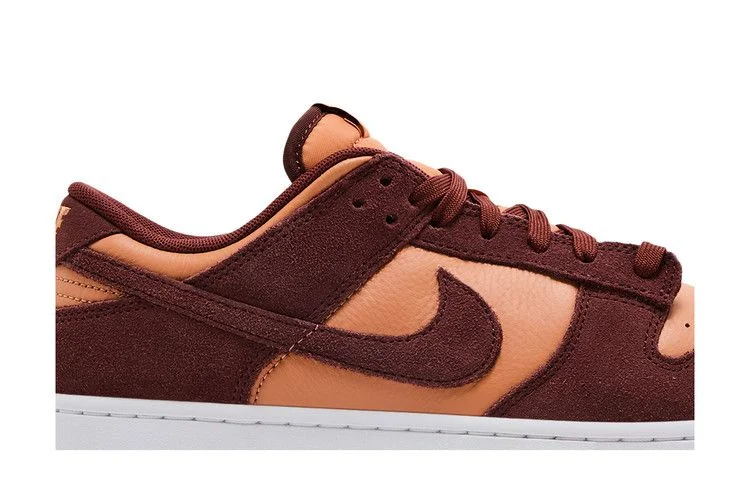 Krossovki-Nike-Dunk-Low-SE-Amber-Brown-1