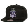 Mitchell-Ness-Side-Jam-Snapback-HWC-Milwaukee-Bucks-Hat-100x100