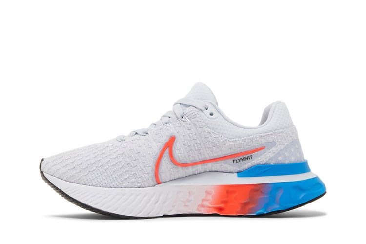wmns-react-infinity-run-flyknit-3-grey-bright-crimson-dv2178-001_02