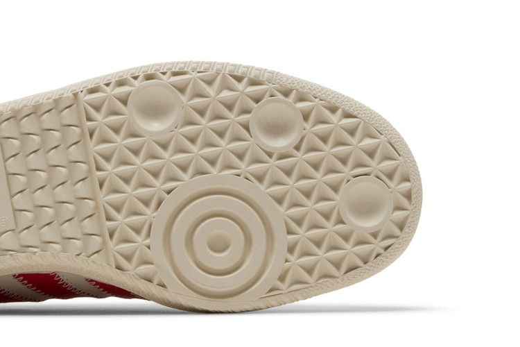 pharrell-x-samba-human-race-aluminium-glory-red-id9066_04