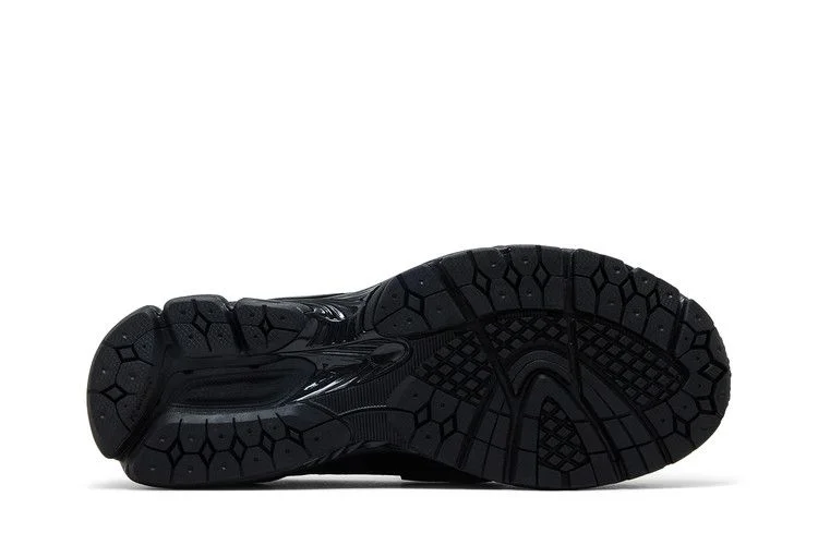 Krossovki-New-Balance-1906L-Black-Angora-3