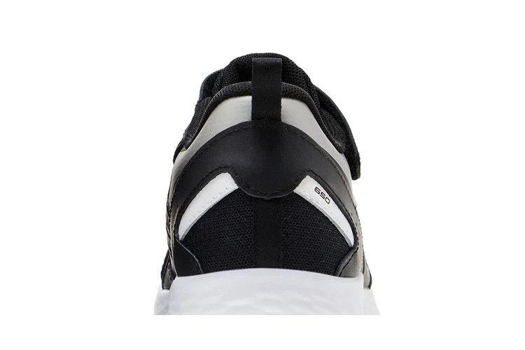 Krossovki-New-Balance-Fresh-Foam-650-Bungee-Lace-Top-Strap-Big-Kid-Black-Metallic-Silver-6