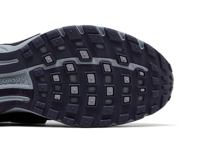 pegasus-wave-dark-raisin-ib0612-500_04