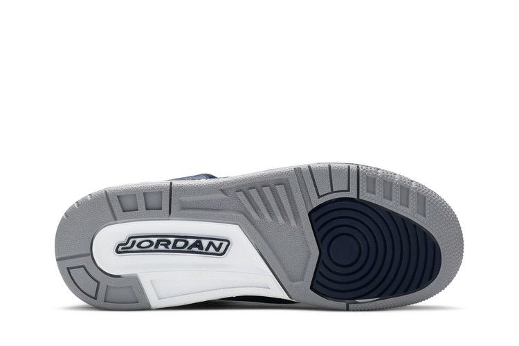 air-jordan-3-retro-gs-georgetown-398614-401_03