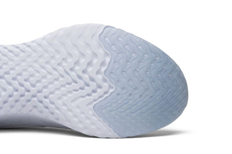 Кроссовки Nike Epic React Flyknit 'White Racer Blue'