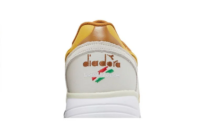 Krossovki-Diadora-N9002-Overland-White-Sudan-Brown-6