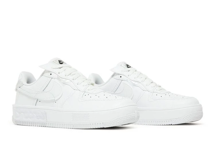 Krossovki-Nike-Wmns-Air-Force-1-Fontanka-Triple-White-7