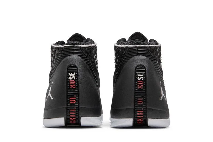 Krossovki-Air-Jordan-15-Retro-SE-GS-Black-Metallic-Silver-5