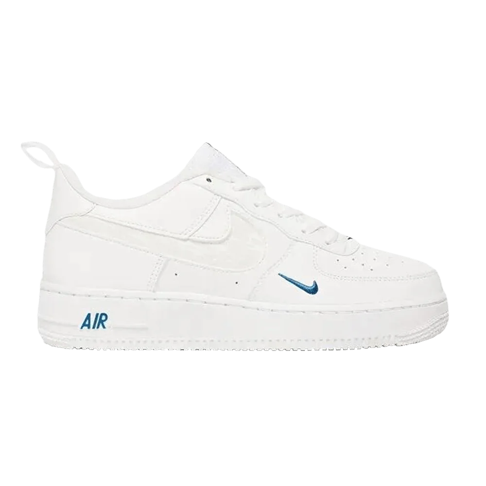 Krossovki-Nike-Air-Force-1-Low-LV8-GS-White-Blue