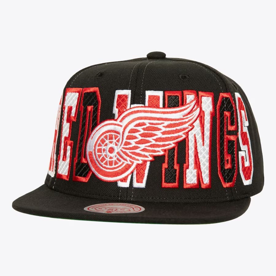 Mitchell-Ness-Black-Detroit-Red-Wings-Varsity-Bust-Vintage-Snapback-Hat