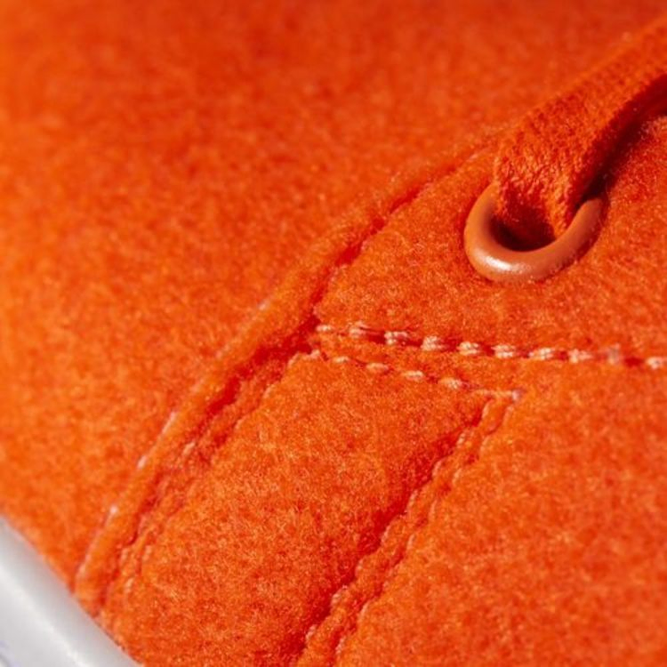 Кроссовки Pharrell Williams x adidas Stan Smith 'Solar Orange'