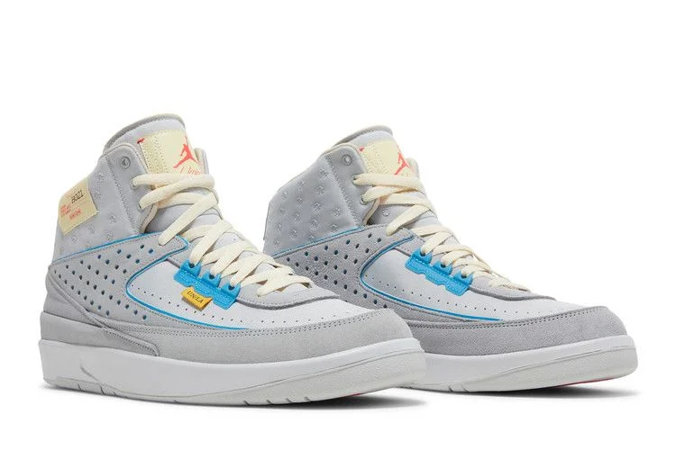 Krossovki-Union-LA-x-Air-Jordan-2-Retro-SP-Grey-Fog-7