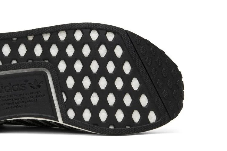 Кроссовки Adidas NMD_R1 'The Brand W/ The 3 Stripes'