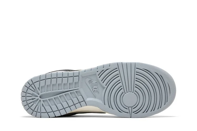 Кроссовки Nike Dunk Low 'Smoke Grey'