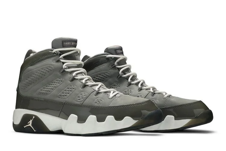 Krossovki-Air-Jordan-9-Retro-Cool-Grey-2002-7