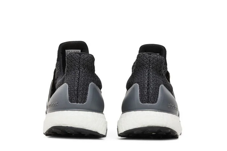Кроссовки NASA x adidas UltraBoost DNA 'Black Carbon'