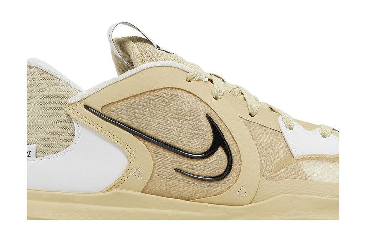 kyrie-low-5-tb-team-gold-dx6651-700_01