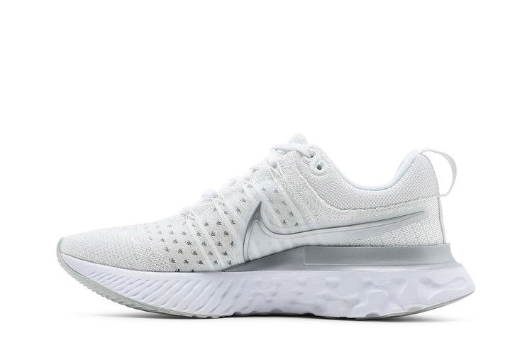 wmns-react-infinity-run-flyknit-2-white-metallic-silver-ct2423-102_02