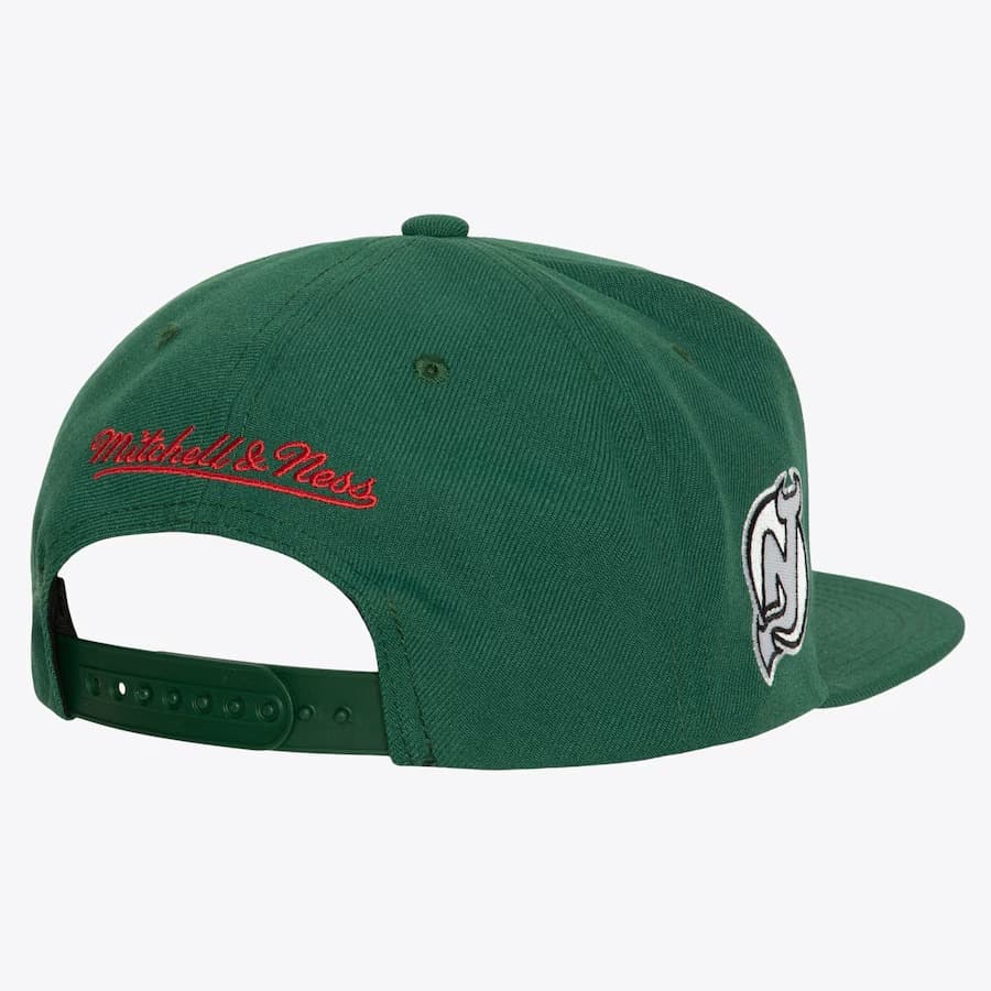 Бейсболка Mitchell & Ness Green New Jersey Devils Alternate Flip Snapback Hat