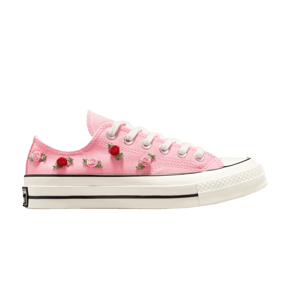 Krossovki-Converse-Wmns-Chuck-70-Low-Valentines-Day-2025