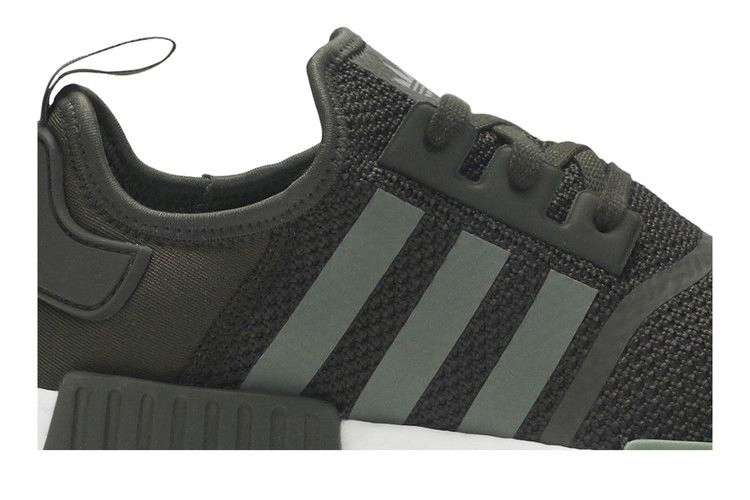 Кроссовки adidas NMD_R1 'Night Cargo'