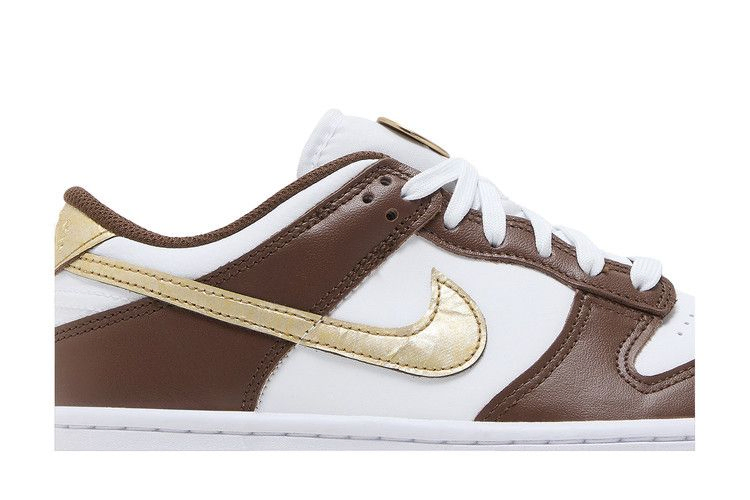 dunk-low-gs-cacao-wow-metallic-gold-hm3725-171_01