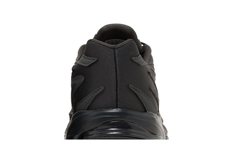 Кроссовки adidas Orketro 'Carbon'