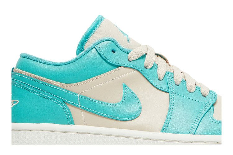 Кроссовки Wmns Air Jordan 1 Low 'Tropical Teal Sandy Beige'