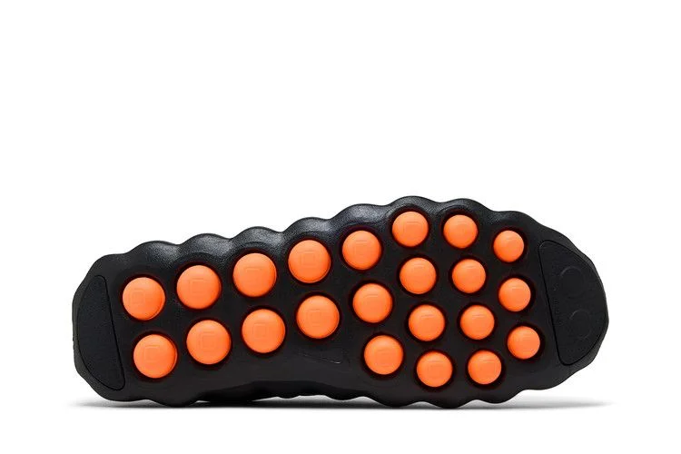 Krossovki-Nike-Mind-002-Black-Hyper-Crimson-3