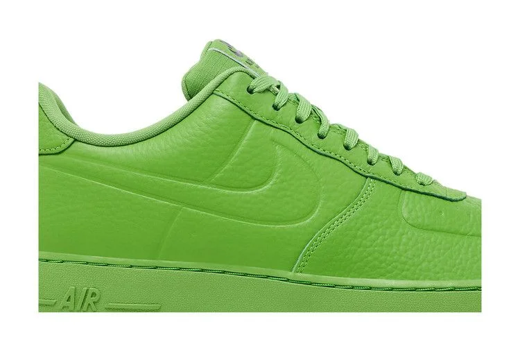 Кроссовки Nike Air Force 1 '07 Pro-Tech 'Chlorophyll'