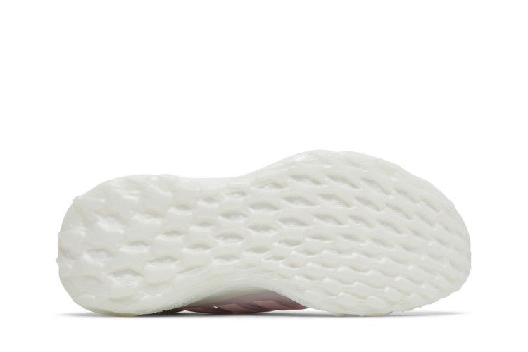 Кроссовки adidas Wmns UltraBoost Web DNA 'White Clear Pink'