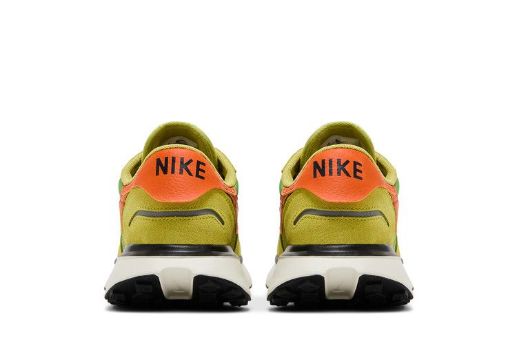 Кроссовки Nike Wmns Phoenix Waffle 'Chlorophyll Safety Orange'
