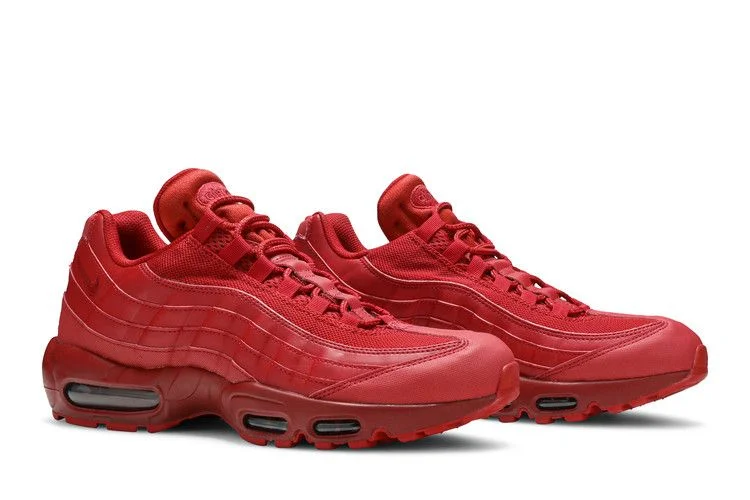 Krossovki-Nike-Air-Max-95-Triple-Red-7