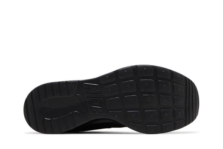 wmns-tanjun-triple-black-dj6257-002_03
