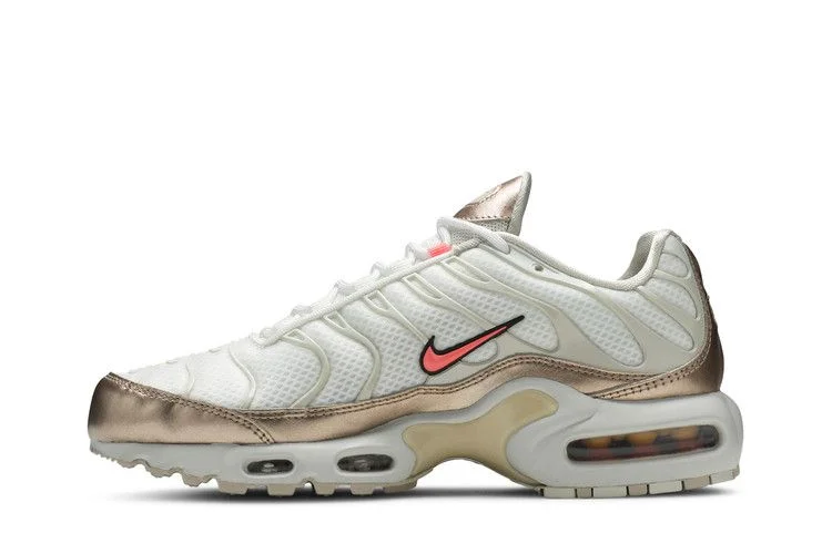 Кроссовки Nike Wmns Air Max Plus 'Light Orewood Brown'