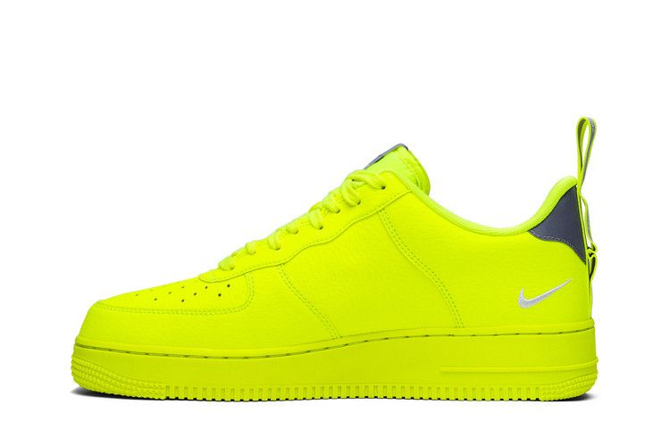 Кроссовки Nike Air Force 1 '07 LV8 'Overbranding'