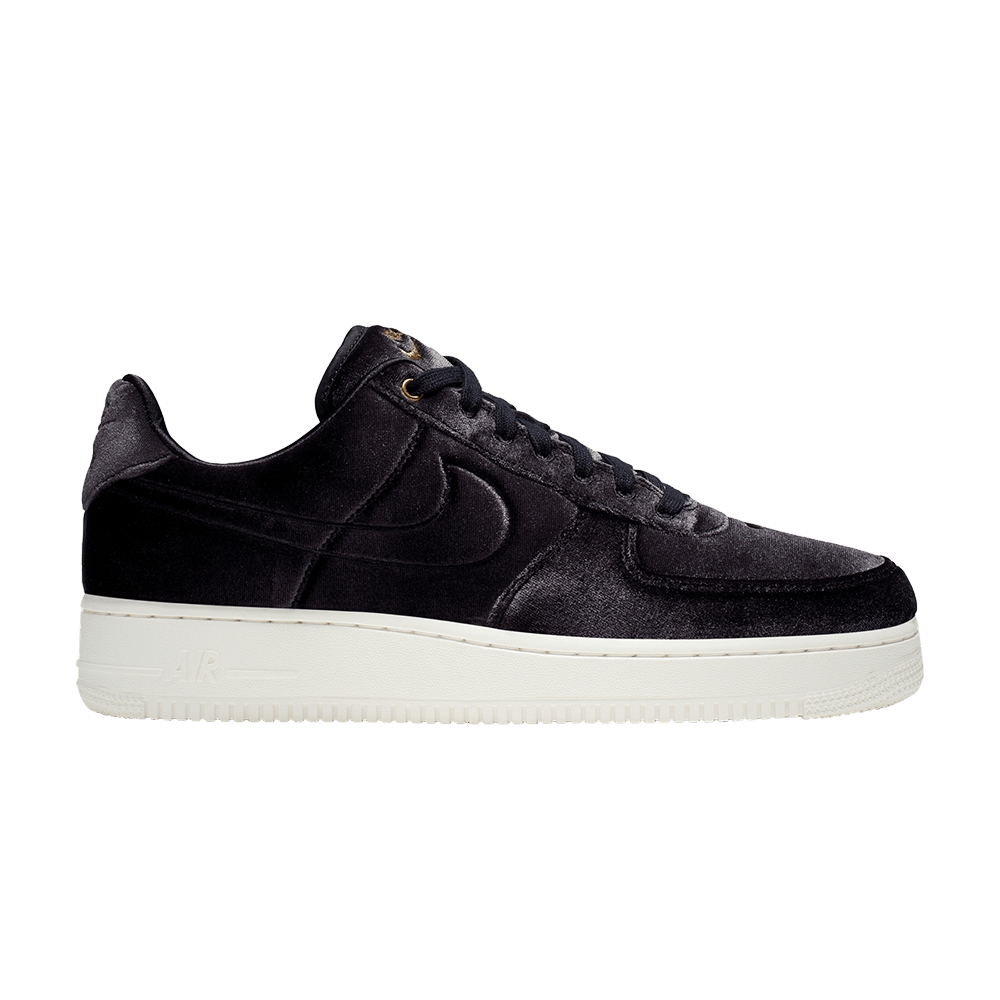 air-force-1-low-07-premium-black-velour-at4144-001
