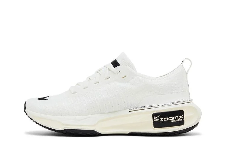 Кроссовки Nike Wmns ZoomX Invincible 3 'Summit White Black'