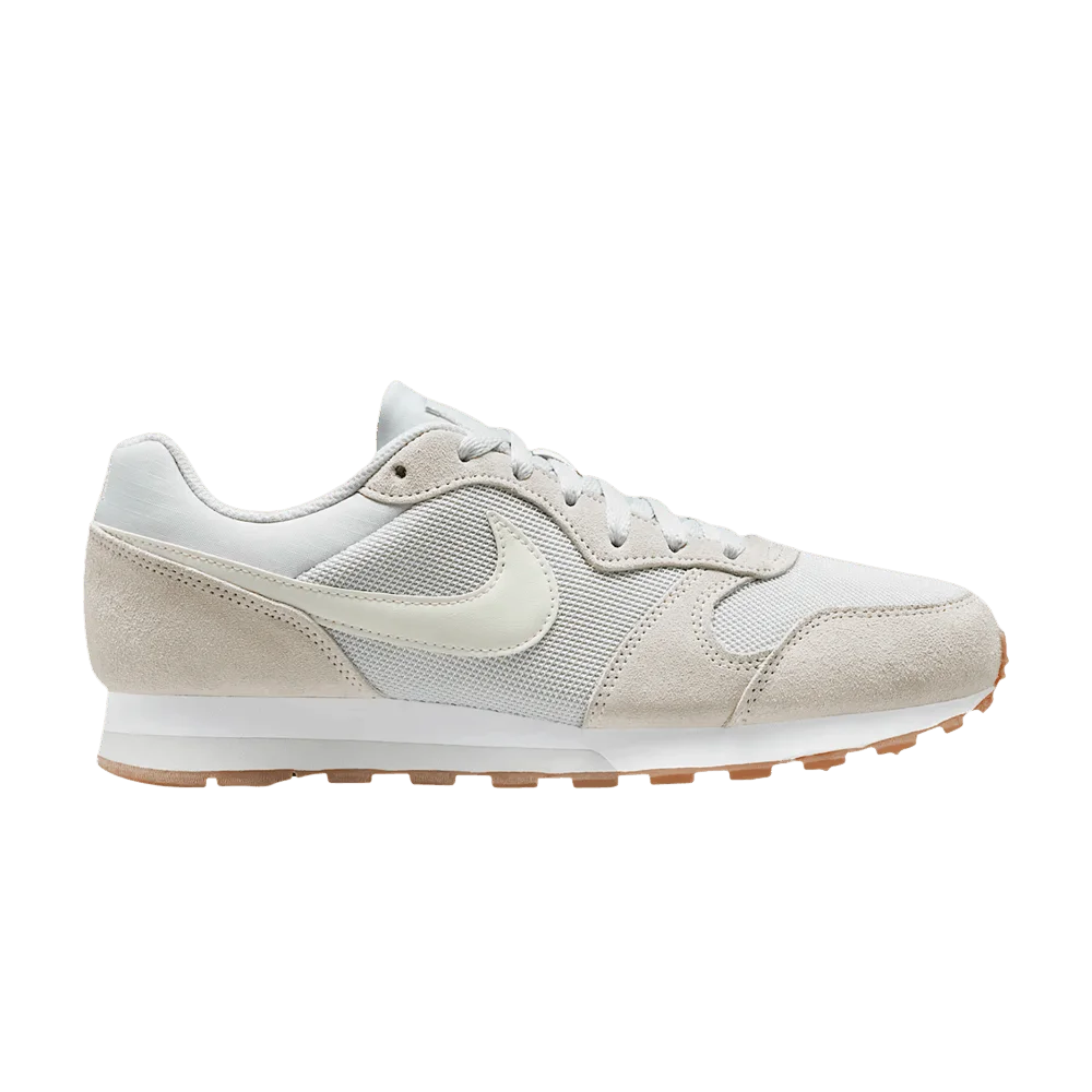 Krossovki-Nike-Wmns-MD-Runner-2-Photon-Dust-White-Medium-Brown-Sail