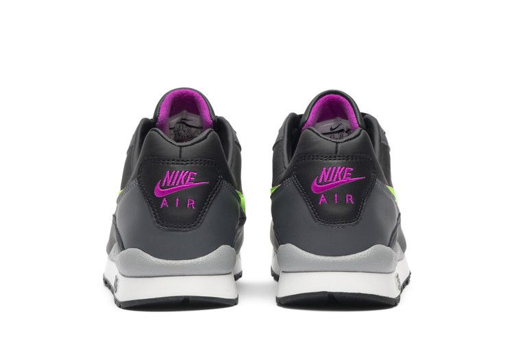 Кроссовки Nike ACG Wildwood 'Black Electric Green'