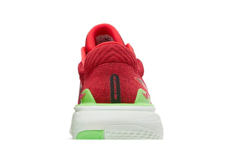 Кроссовки Nike ZoomX Invincible Run Flyknit 2 'Siren Red'