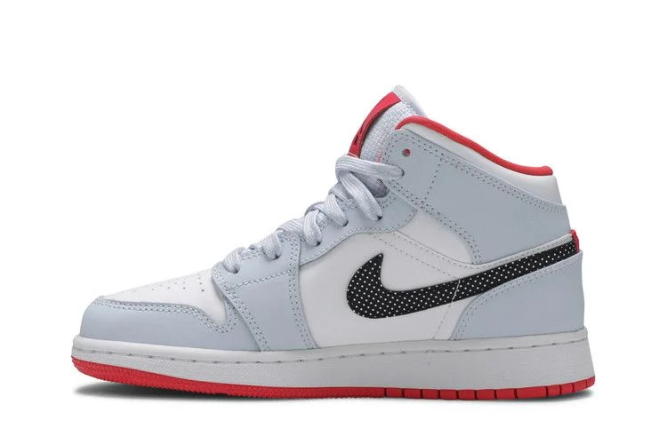 Krossovki-Air-Jordan-1-Mid-GS-Half-Blue-2
