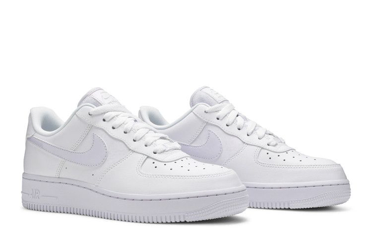 wmns-air-force-1-07-white-barely-grape-cu3449-100_07