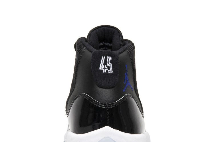 air-jordan-11-gs-space-jam-2016-378038-003_06