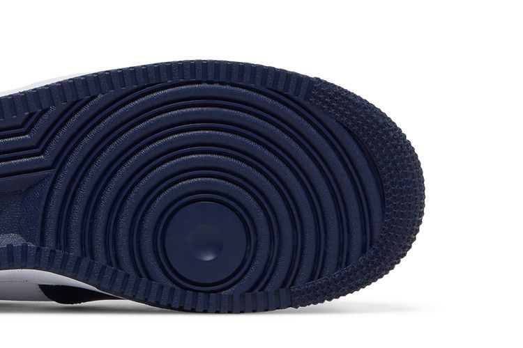 Кроссовки Nike Air Force 1 '07 LV8 'Midnight Navy'