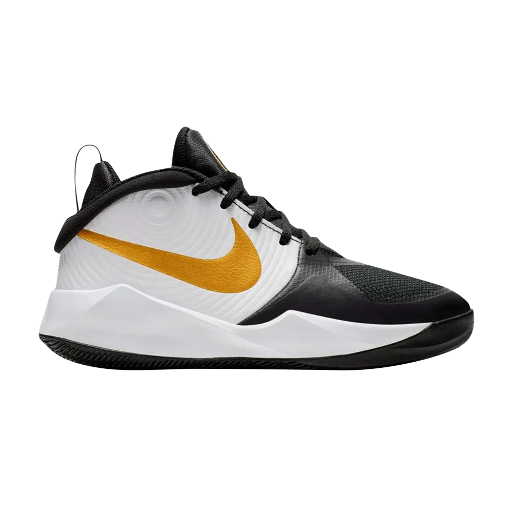 Krossovki-Nike-Team-Hustle-D9-GS-Black-Metallic-Gold