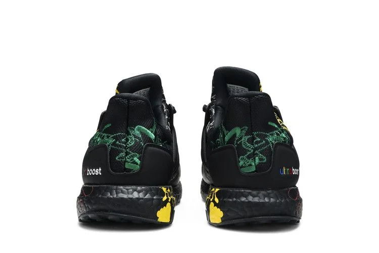 Кроссовки Disney x adidas UltraBoost 'Goofy'