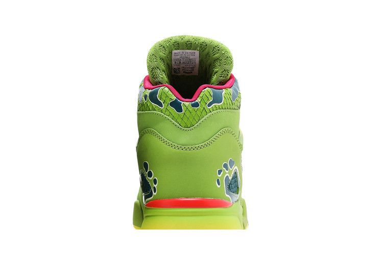 Кроссовки Reebok Jurassic Park x Pump Omni Zone 2 'Dilophosaurus'