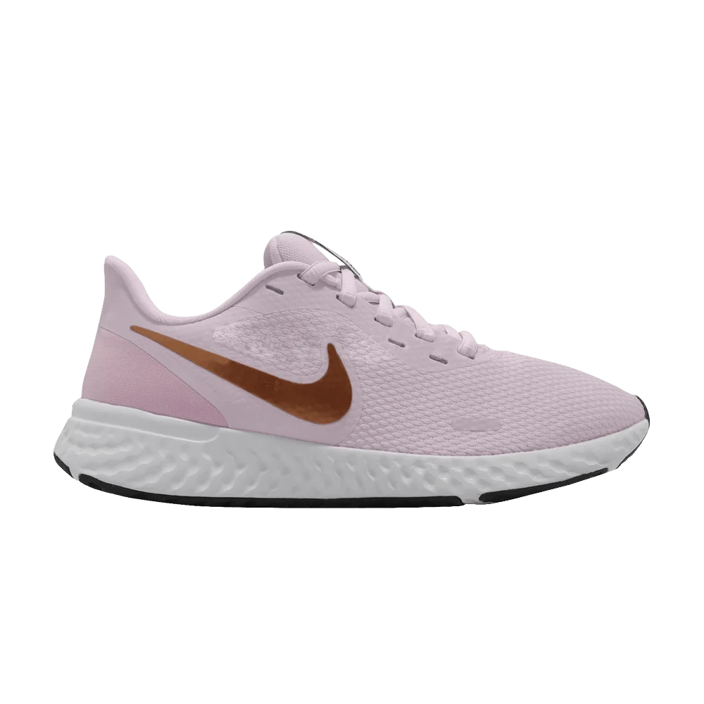 Krossovki-Nike-Wmns-Revolution-5-Light-Violet